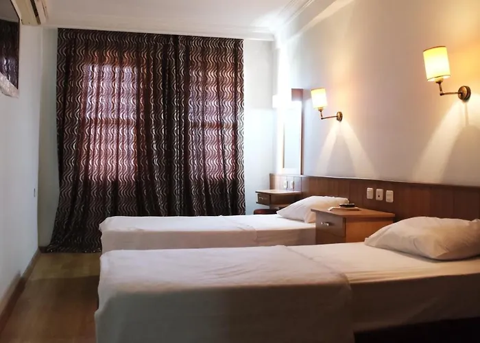 Doris Aytur מהמוטלר