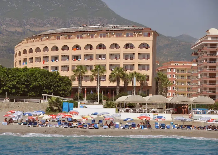 מלון Doris Aytur