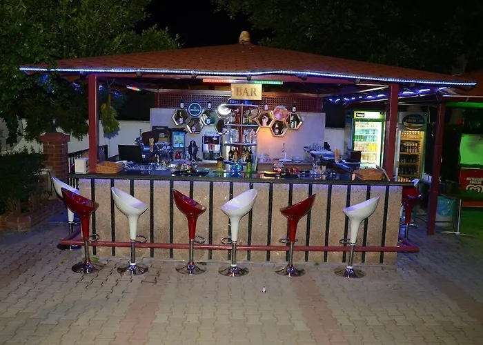 מלון Doris Aytur