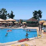 Doris Aytur 3*